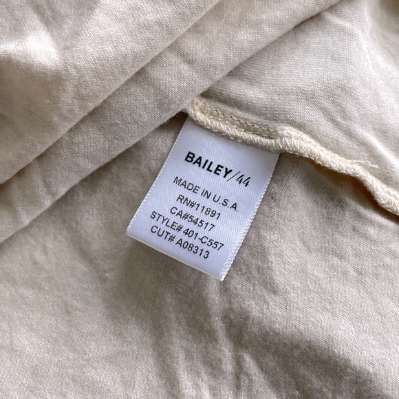 Like New Bailey 44 Inamorata Floral Top - Picture 8 of 9